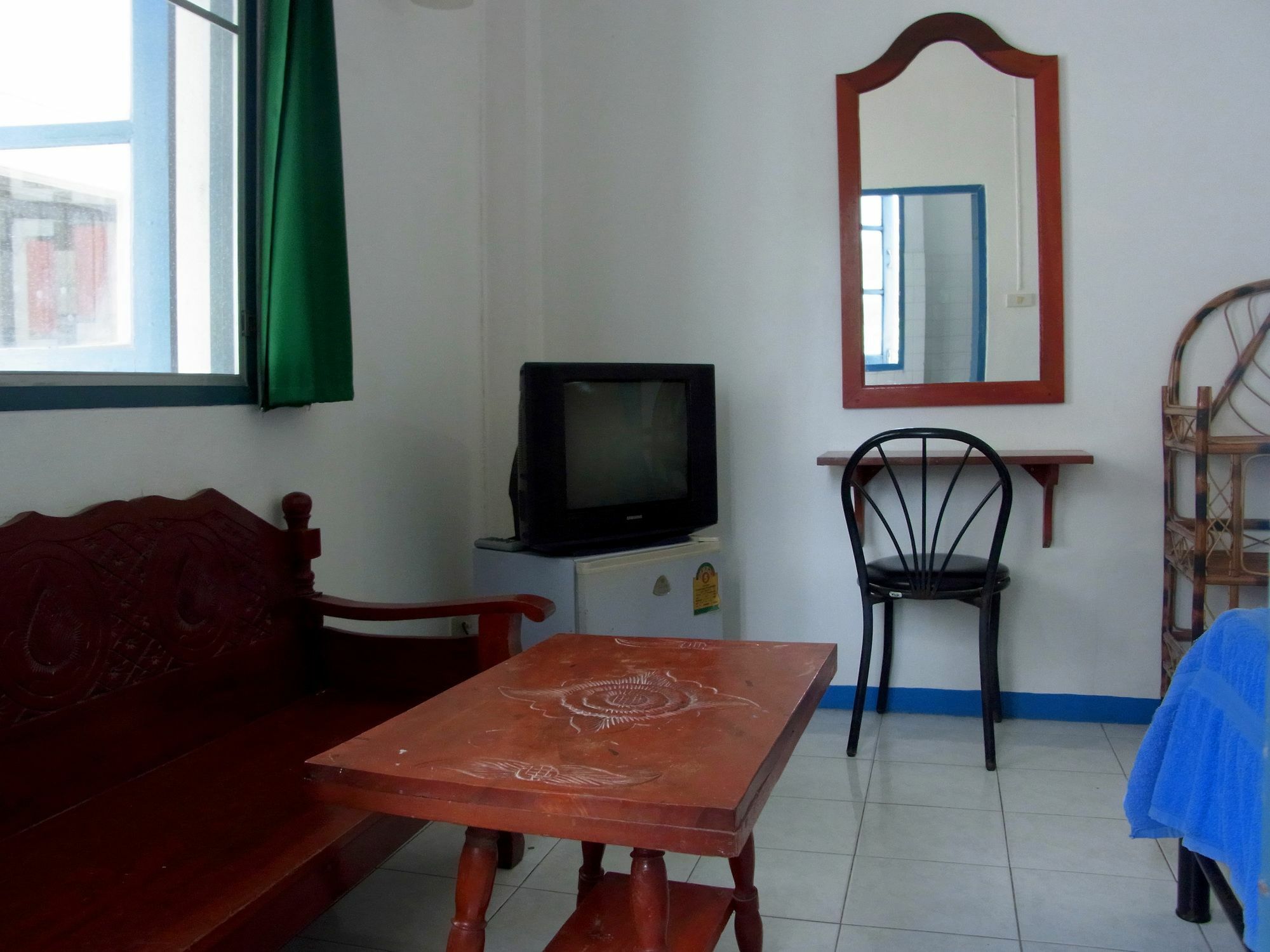 Niku Guesthouse Patong Kültér fotó