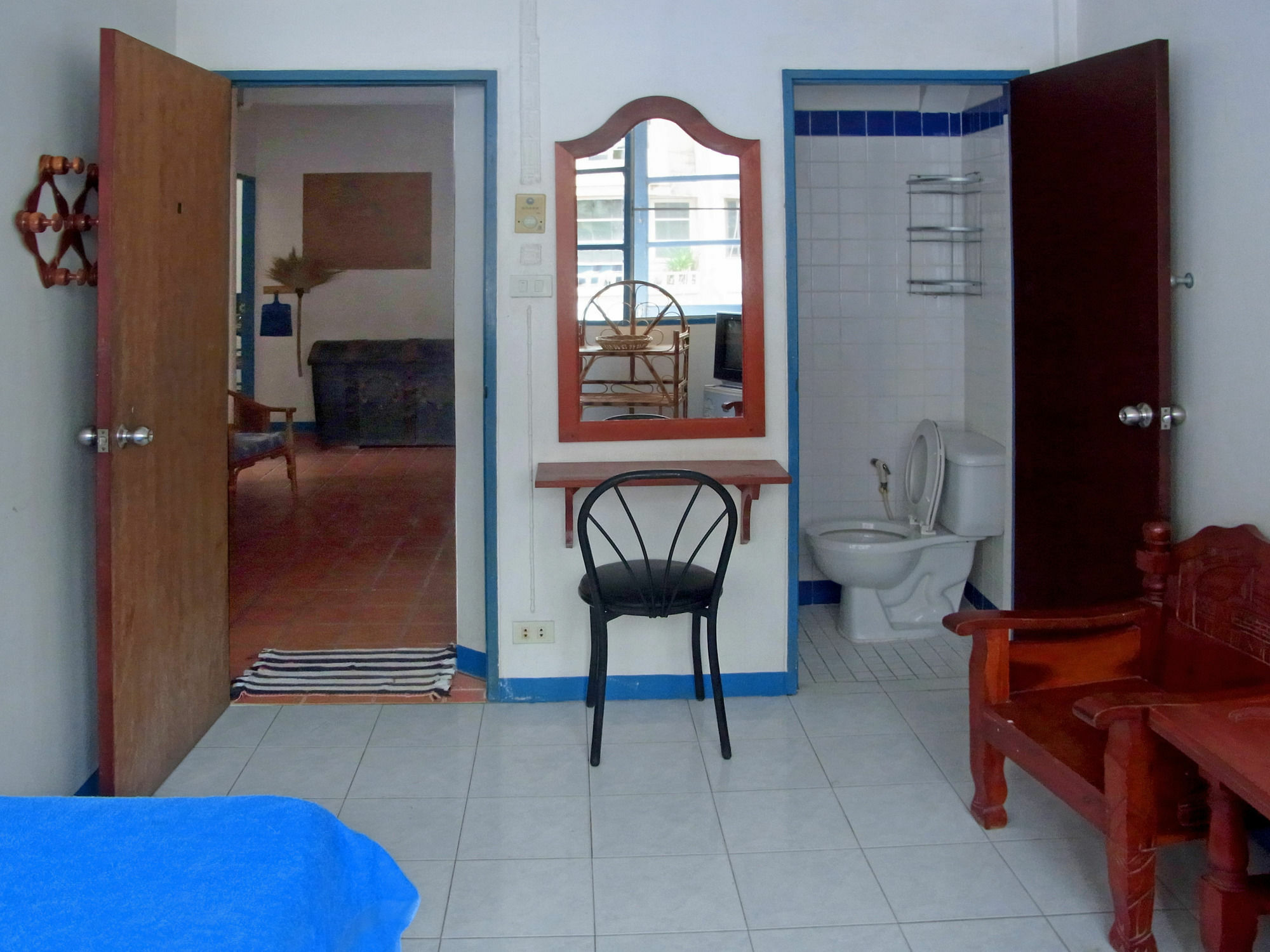 Niku Guesthouse Patong Kültér fotó