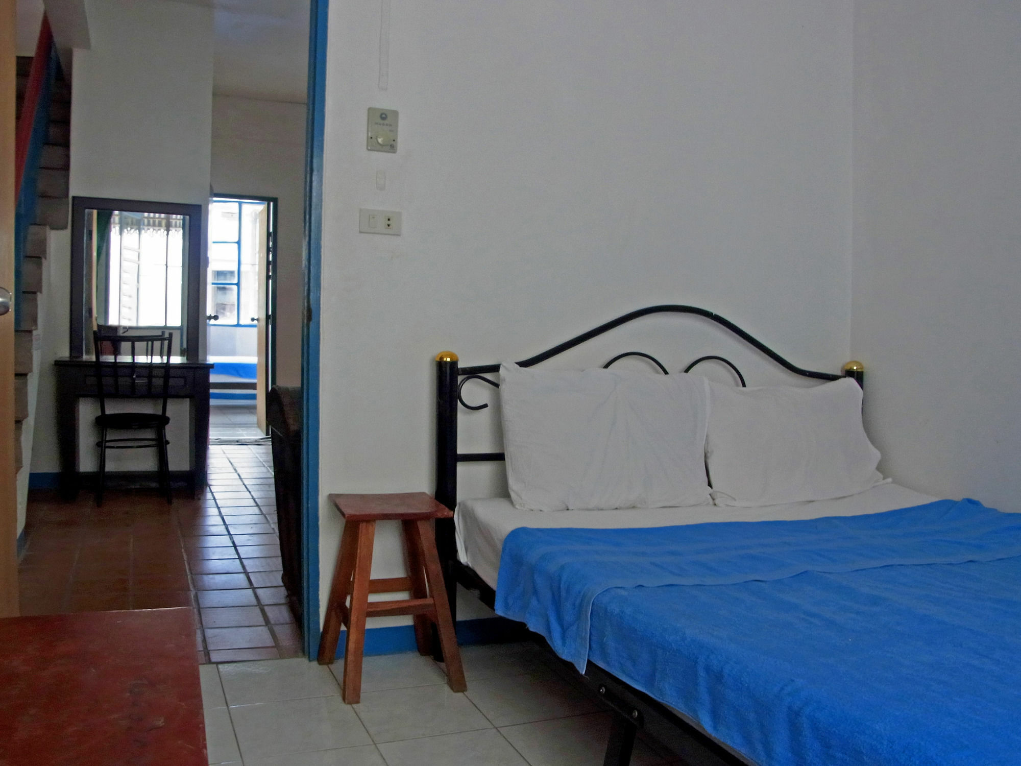 Niku Guesthouse Patong Kültér fotó
