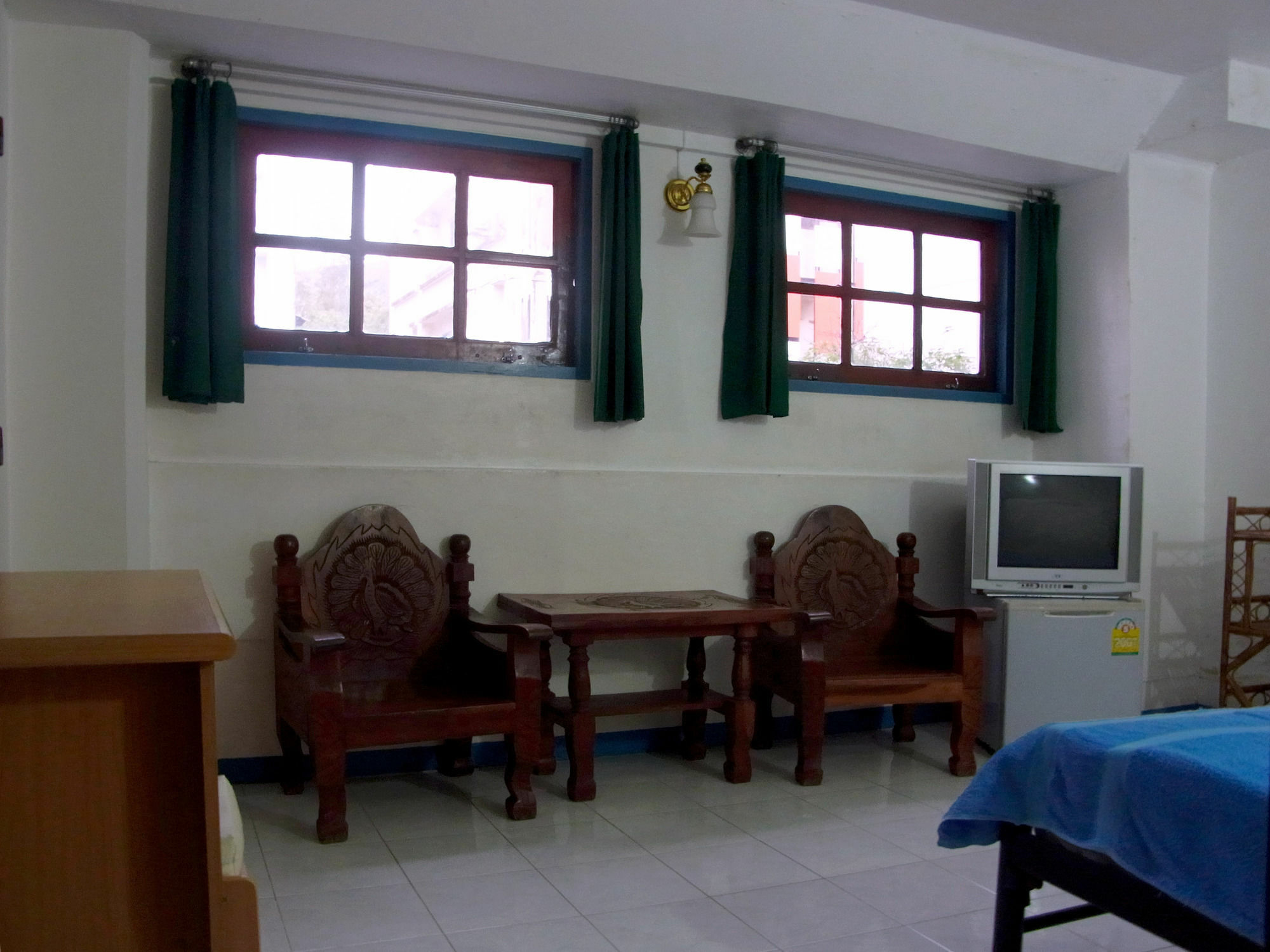 Niku Guesthouse Patong Kültér fotó